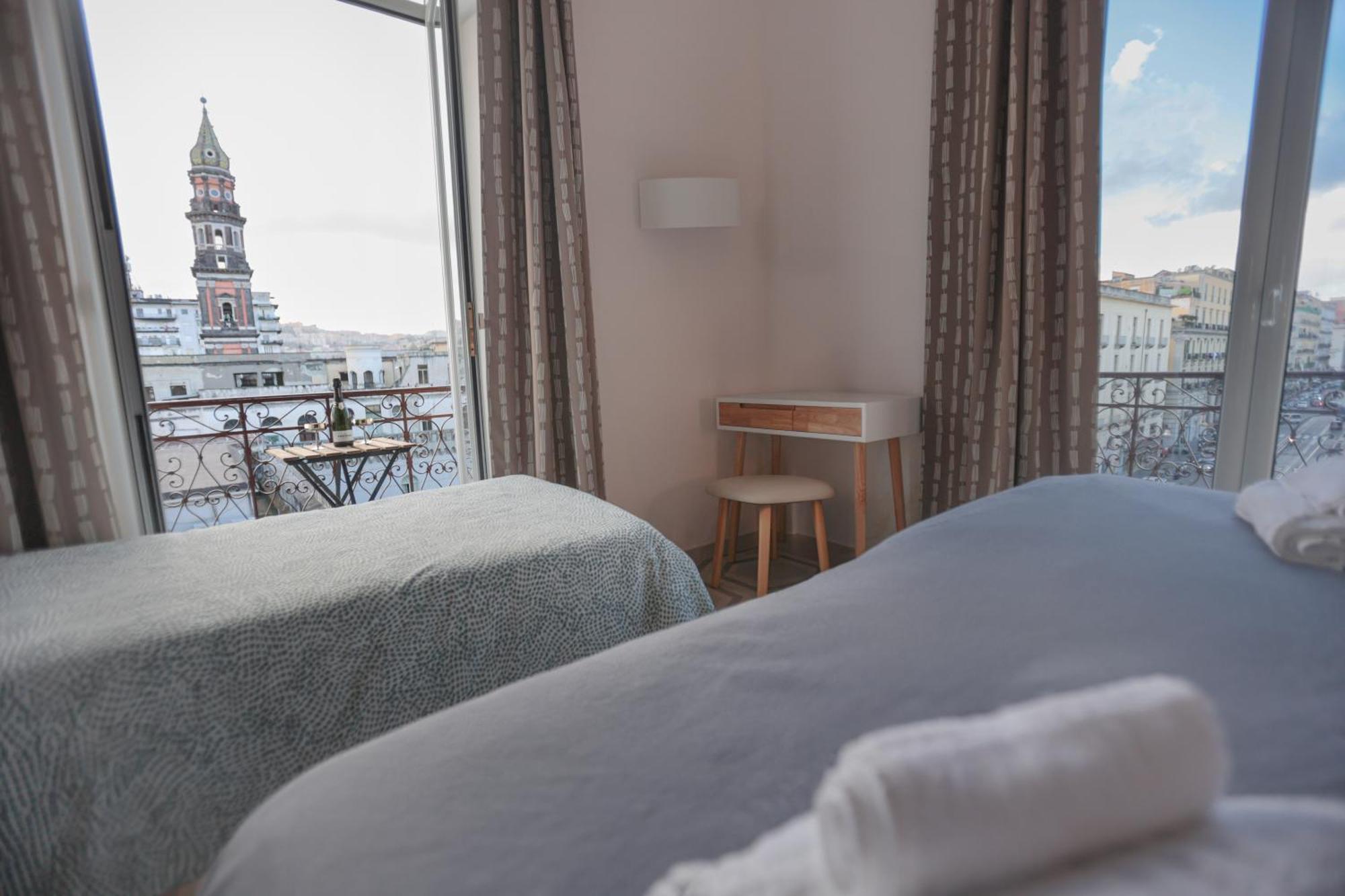Domus Marina Rooms Neapel Exteriör bild